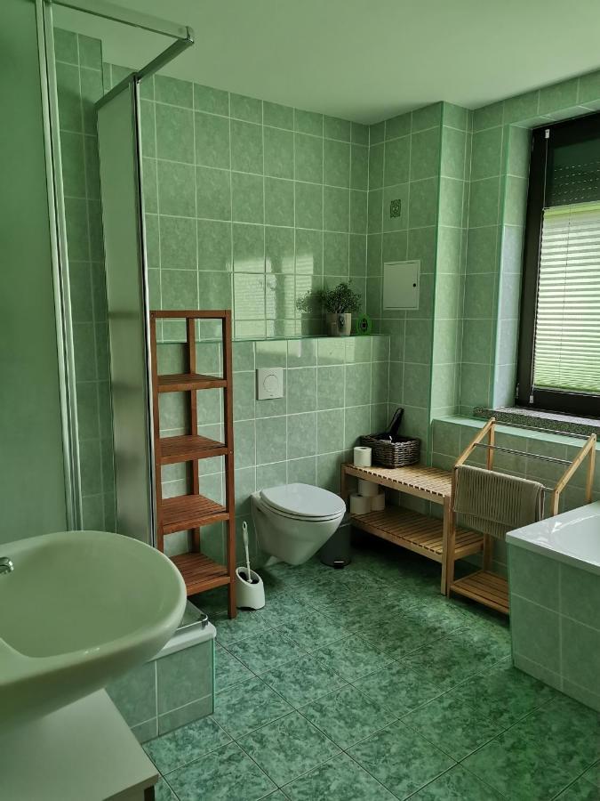 Monteur- Und Ferienwohnung In Hainichen - Obergeschoss Oder Dachgeschoss - Familie Weber Bockendorf エクステリア 写真